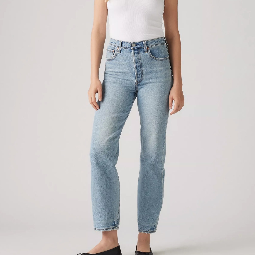 Levi Ribcage Straight Ankle Jeans Light Wash